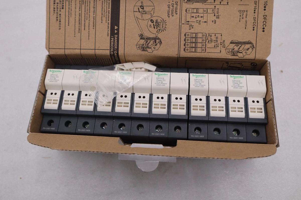 Used NEW SCHNEIDER ELECTRIC DFCC2V FUSE HOLDER CLASS CC 10x38 **BOX OF SIX** #GF-762A