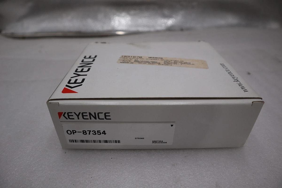 NEW OPEN BOX Keyence OP-87354 Standard control cable STOCK H291A