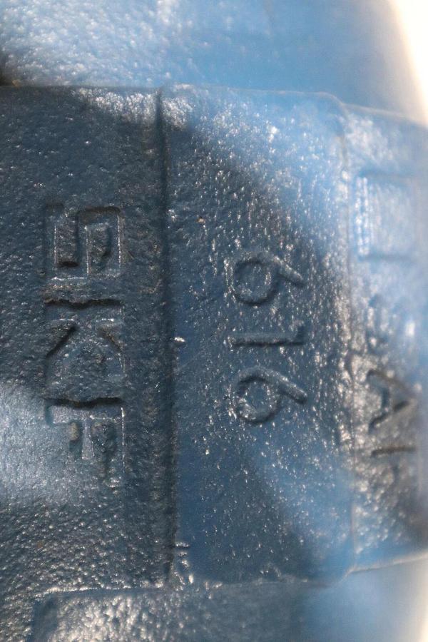 Used NEW SKF SAF 616 SPHERICAL ROLLER BEARING PILLOW BLOCK STOCK S-507