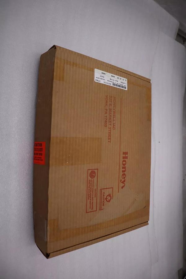 Used NEW Honeywell PCB Data Control Assy No. 4DP7APXDH233 (A) FW REV (A) STOCK G47