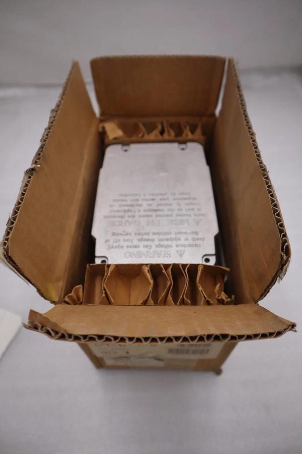 Used New Genuine HONEYWELL M7284C 1000/ M7284C1000 Modutrol Motor - STOCK 5232CC