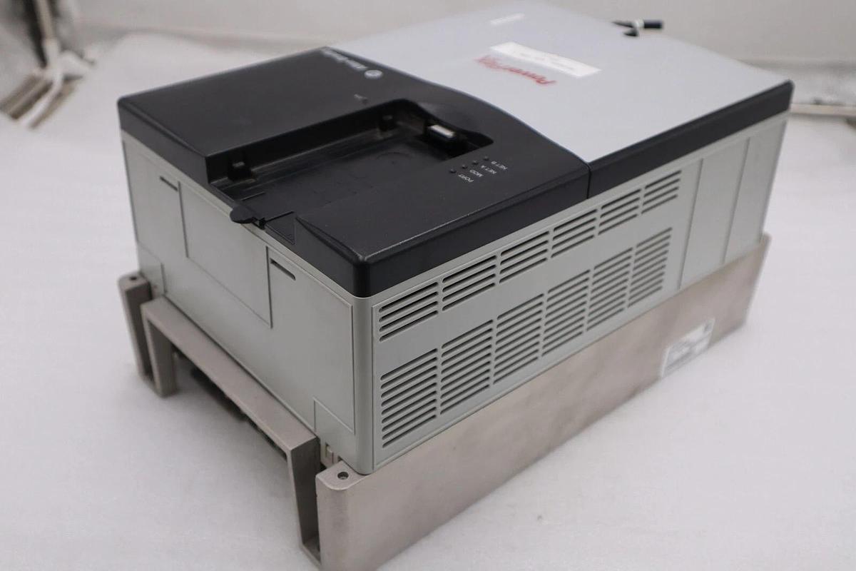 Used 15 HP ALLEN BRADLEY 20AE017A0AYNNNC0 600V POWERFLEX 70 VFD DRIVE STOCK 1802B