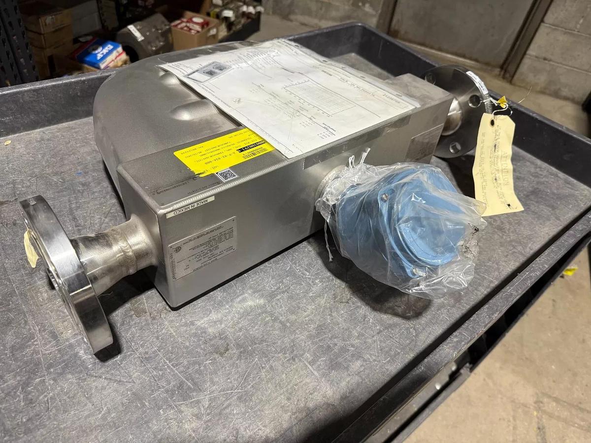 NEW 2" 150# Micro Motion F200 F200S418C2BAEZZZZ Flow Sensor MFG. 2022 STOCK GS5