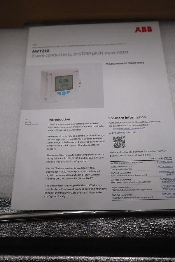 Used ABB AWT210 AWT210A2C4H1E6-A1-U3-M5 / AWT200062 2 WIRE TRANSMITTER CONTROL #G440
