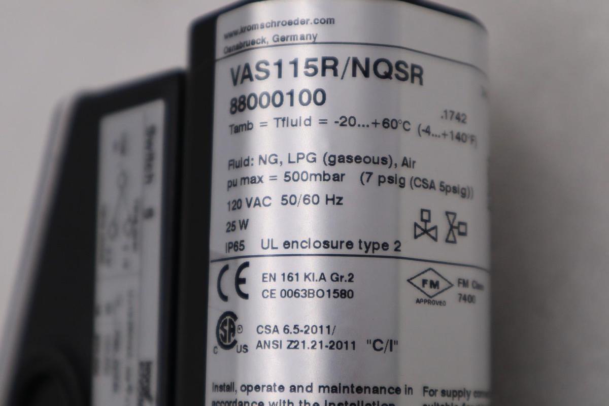 Used Kromschroder VAS115R/NQSR  GAS SOLENOID VALVE 88000100 STOCK H1499