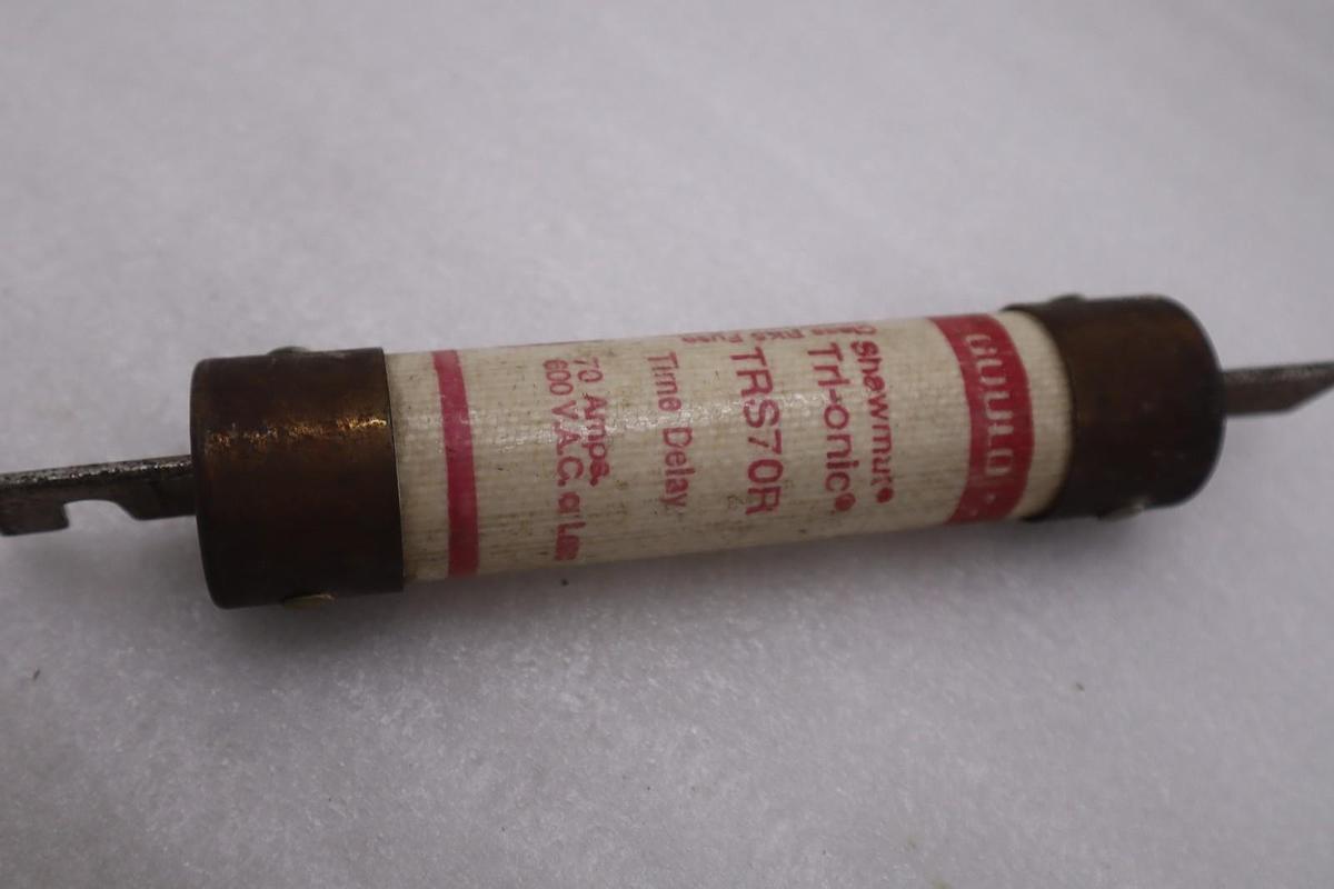 Used Lot of 4 - TRS70R Gould 70 Amp Fuse Class RK5 - STOCK H-1686A