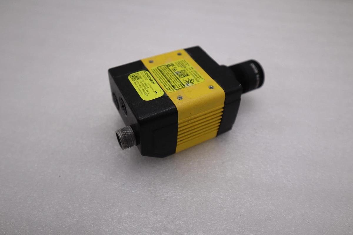 Used Cognex DM303X 825-0398-2R Barcode Reader Camera (SIX AVAILABLE) STOCK H1610