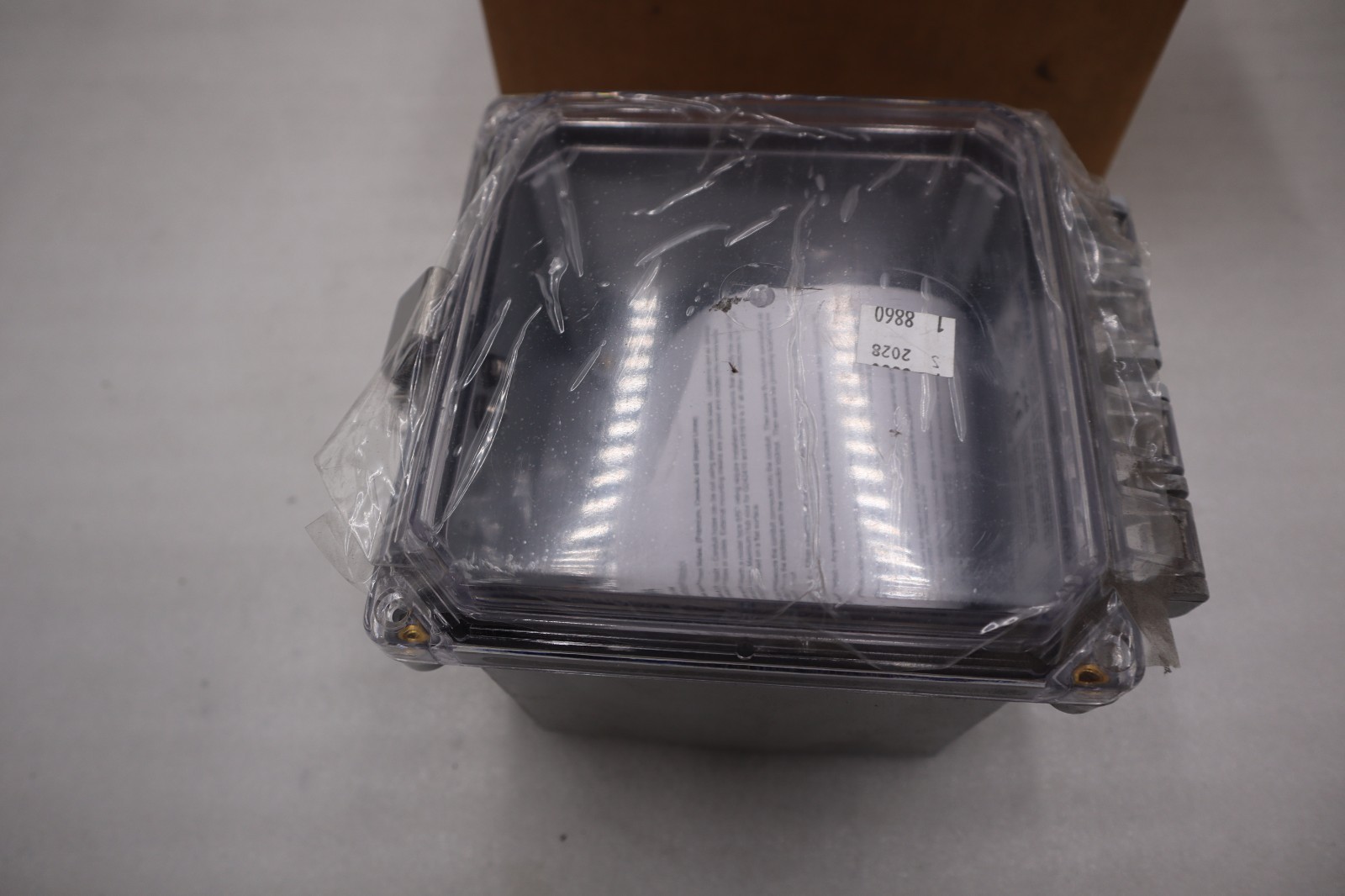 NEW INTEGRA ENCLOSURES H6064HCLL ENCLOSURE WITH HINGE OPAQUE STOCK 5623CC