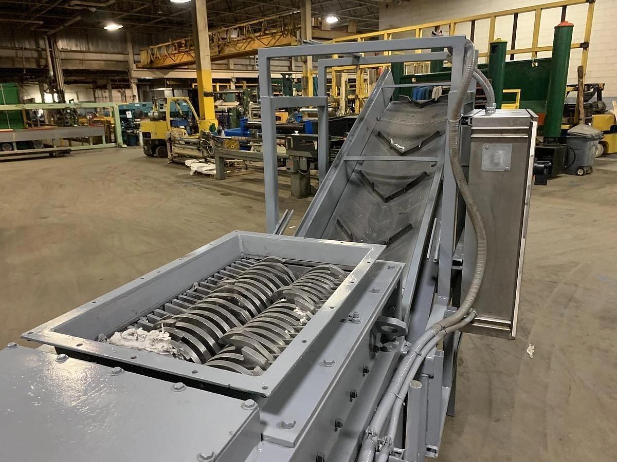 Used 25 HP SSI SHREDDER DUAL SHAFT SHREDDER