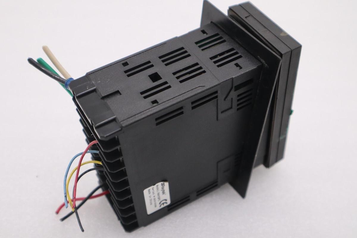 Used Raytek RAYGPC temperature sensor controller Thermalert GP STOCK K-663-C