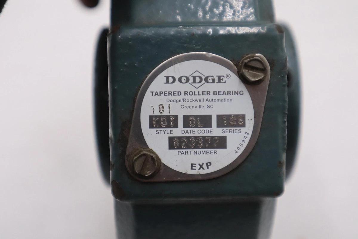 Used DODGE P2BDI106RE/ 023377 Roller Bearing Pillow Block - STOCK CC136