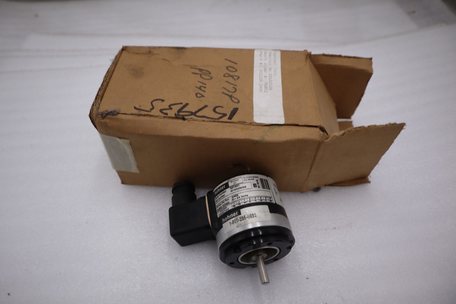 NEW Hohner Encoder H1E22R/A0 / 031001 5-24 VOLTS 2400P PER REV STOCK H1021