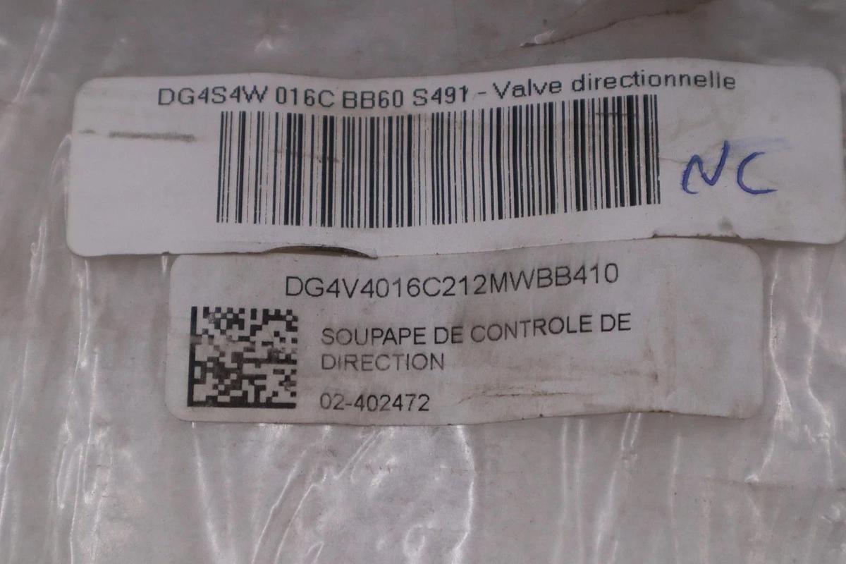 Used VICKERS DG4V4-01-6C212-M-W-BB-4-10 02-402472 VALVE - STOCK GF1077