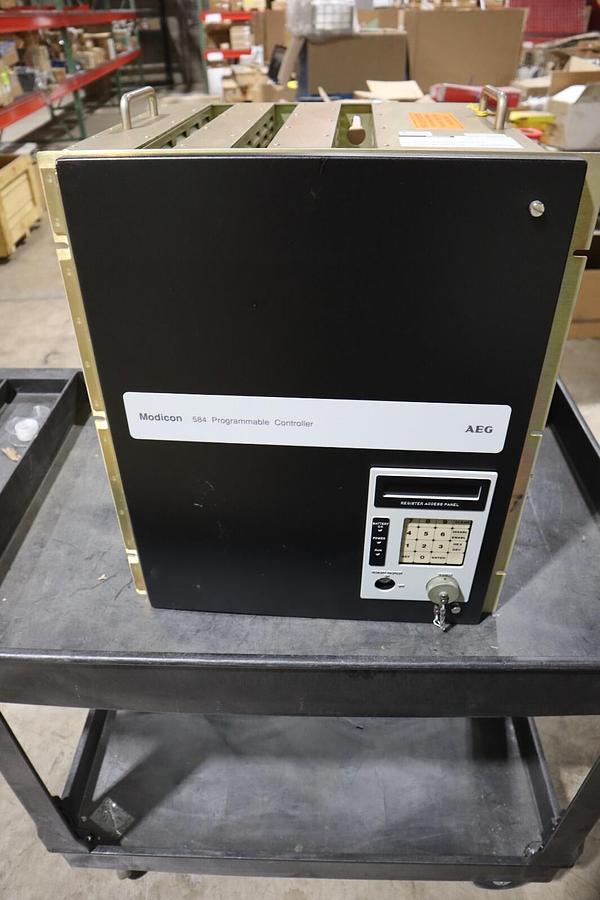 NEW SURPLUS Modicon AS-584M-240/ AS-584M-240 - LEVEL 2 16K STOCK H818