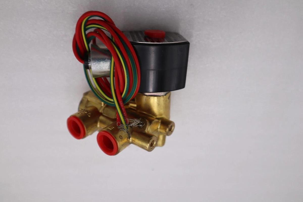 ASCO EF8321G002 Solenoid Valve 3-Way NC 3/8" NEW UNIT STOCK H1172A