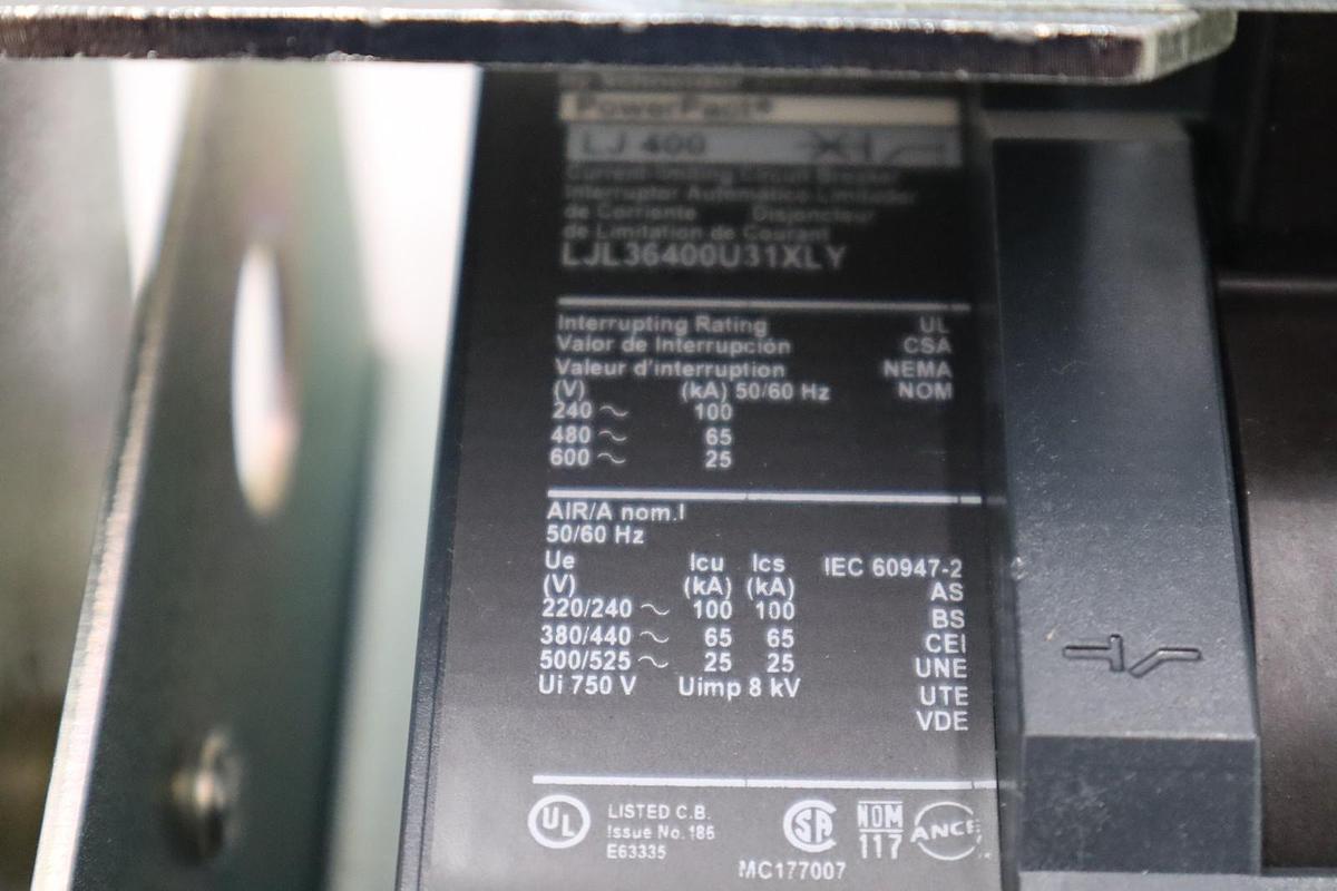 Used SQUARE D POWERPACT LJL36400U31XLY CIRCUIT BREAKER 400AMP STOCK H1720