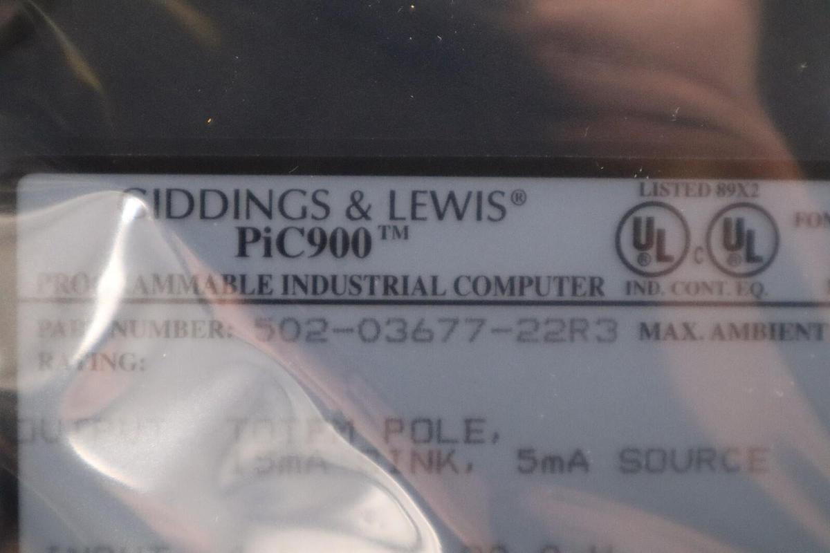 NEW Giddings & Lewis 502-03677-22R3 PiC900 Stepper Module STOCK 3801A