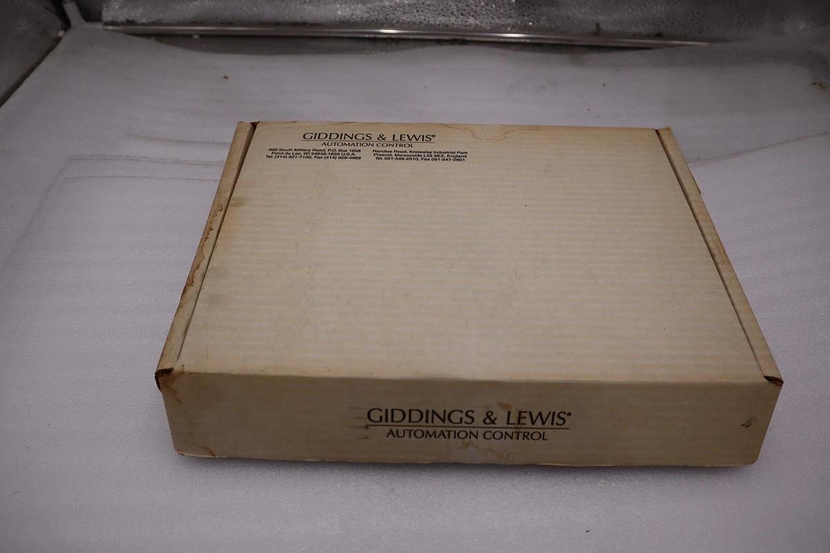 NEW Giddings & Lewis 502-03677-22R3 PiC900 Stepper Module STOCK 3800A