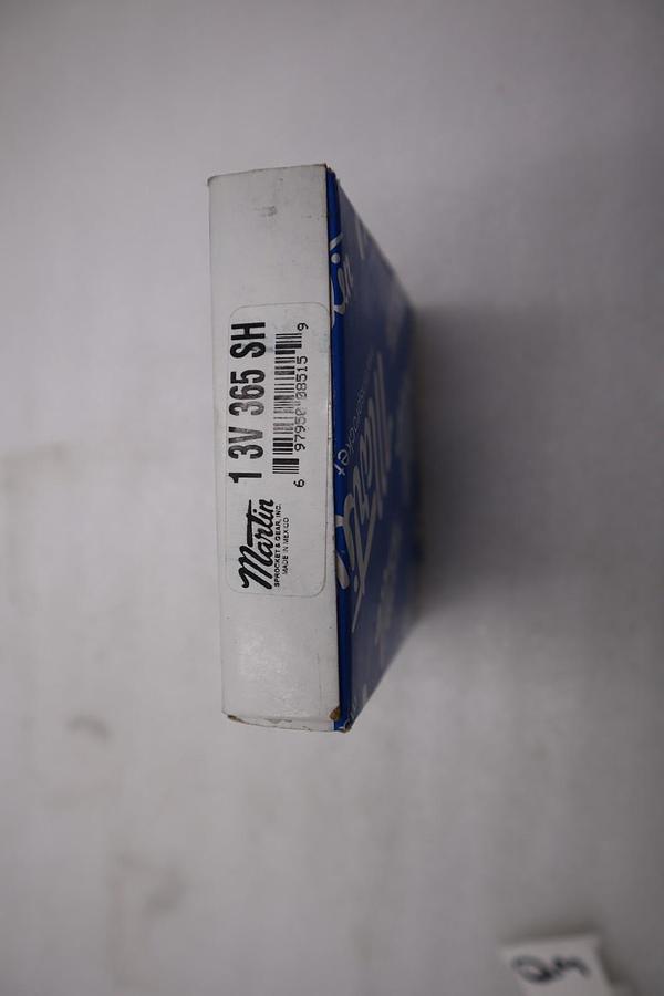 NEW MARTIN SPROCKET & GEAR INC 1 3V 365 SH / 13V365SH BEARING STOCK H1355
