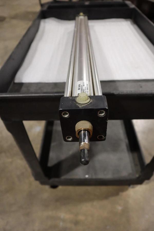 Used Parker 02.05 CBC4MAUS14AC 32.000 Air Cylinder 4MA Series STOCK H1896