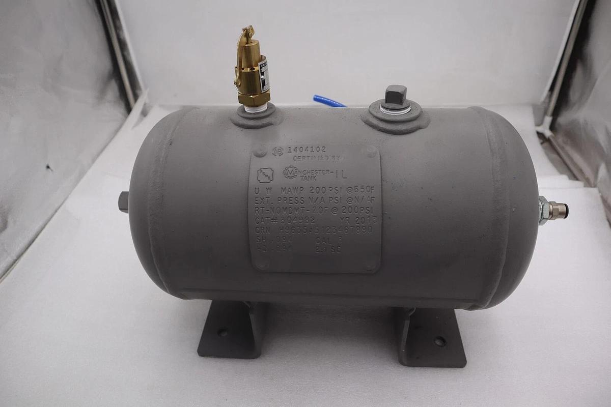 Used Manchester 3 Gallon Air Tank 304982 200 PSI STOCK 2196-A