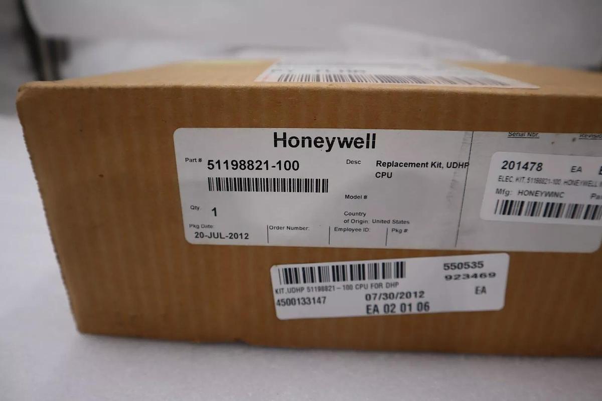 NEW HONEYWELL 51198821-100 UPGRADE KIT UNIVERSAL UDHP CPU STOCK G61