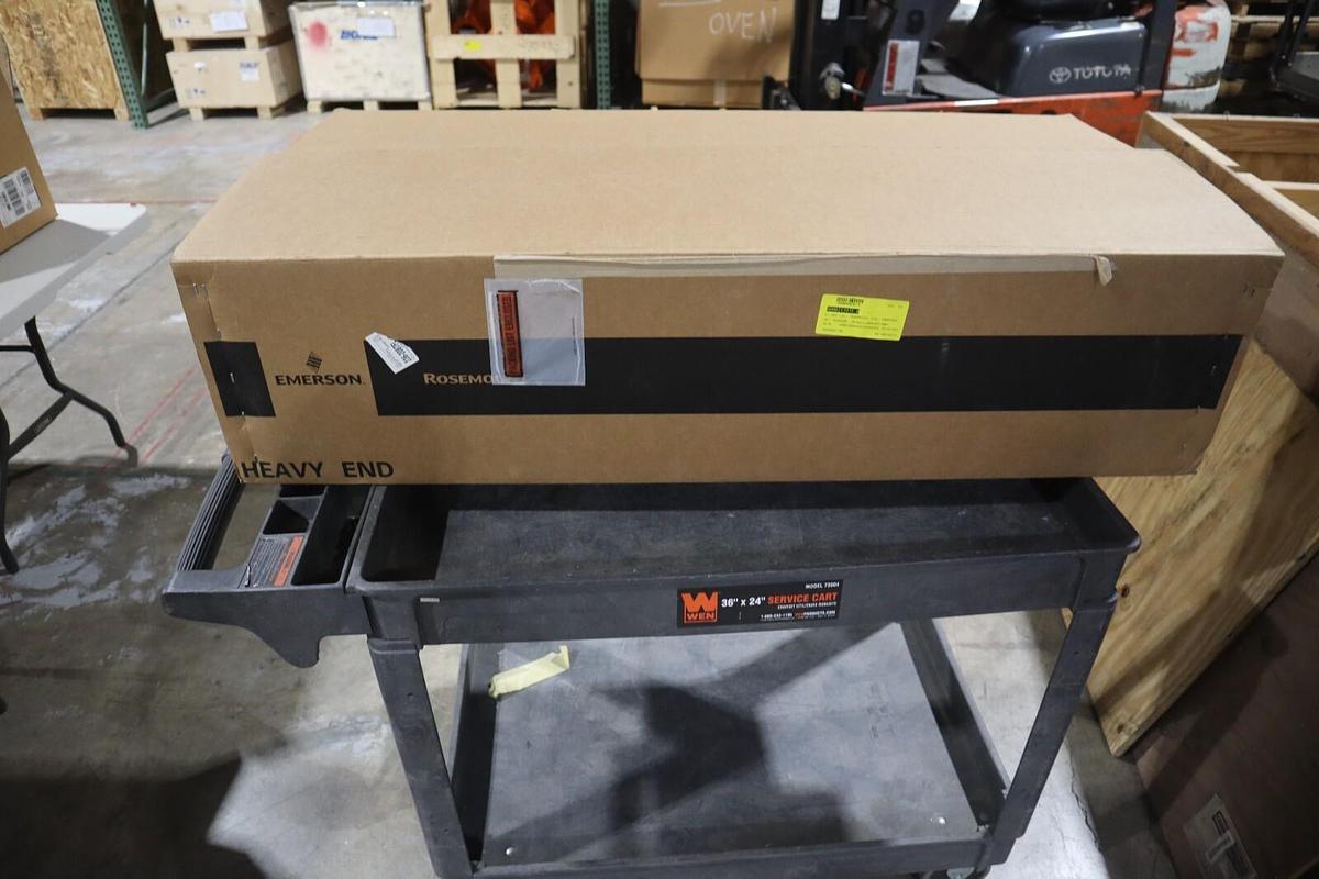 EMERSON 5408A1SHA1NA1BZZZCAA2S2M5 ROSEMOUNT TRANSMITTER NEW IN BOX STOCK G332
