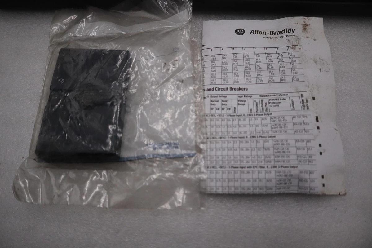 Allen Bradley 2711-T10C15L1 /C PanelView 1000 10.4" ControlNet - STOCK SGF-16