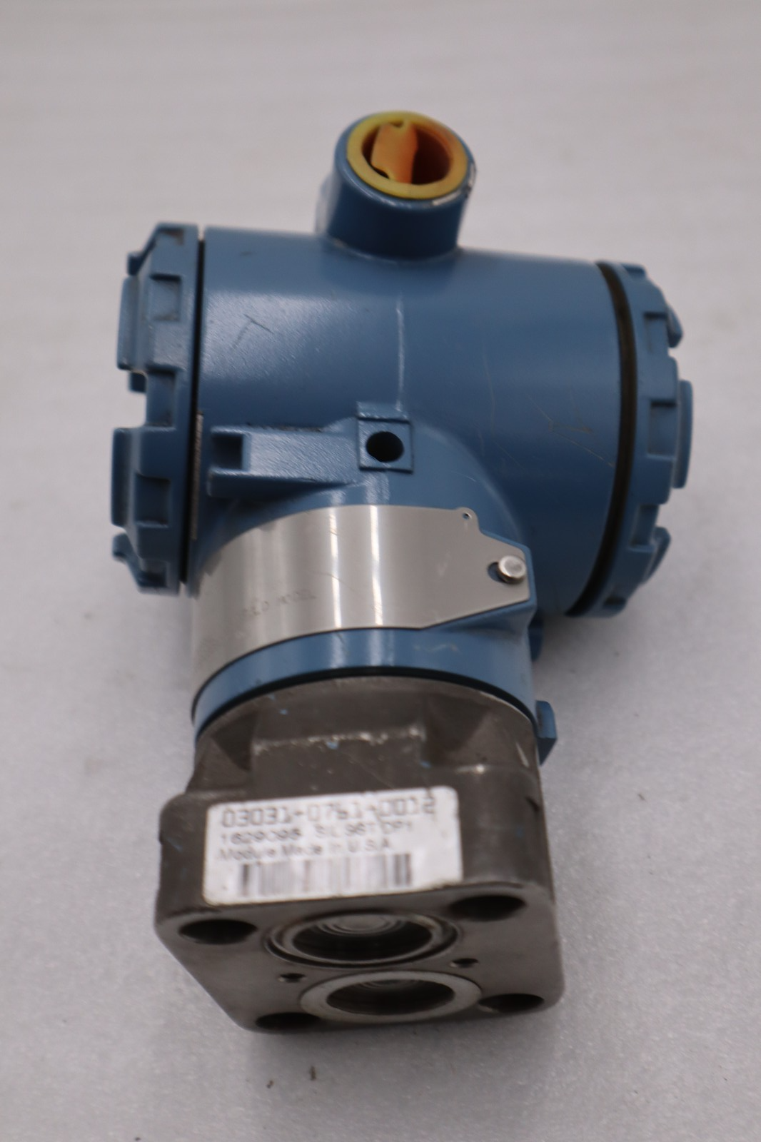 Used NEW Rosemount 3051CD1AG2A1AE5S5 Pressure Transmitter STOCK L-97C