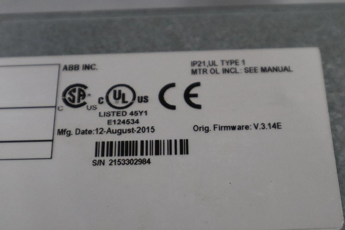 Used ABB ACH550-UH-125A-4 AC DRIVE 550 SERIES 3 PHASE 380-480 V AC STOCK S685