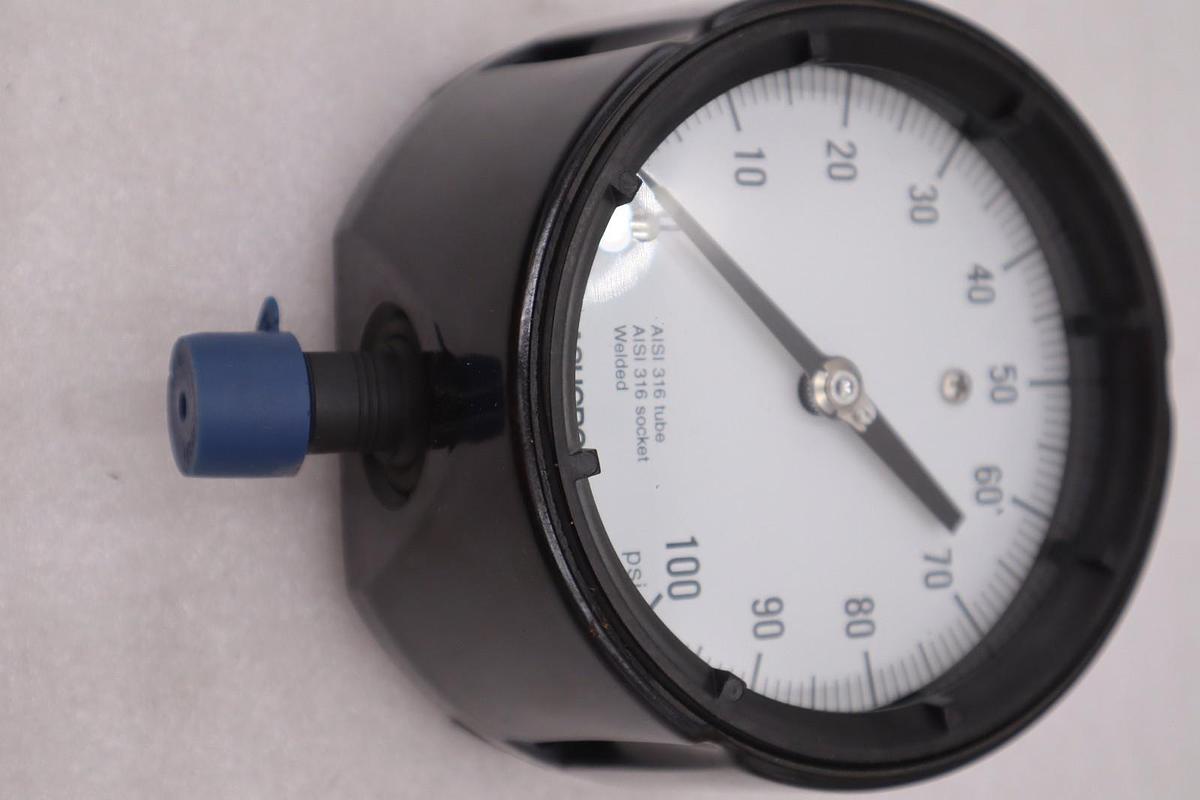 Ashcroft 45-1279-SS-04L-100# Duragauge Pressure Gauge - STOCK GF1285