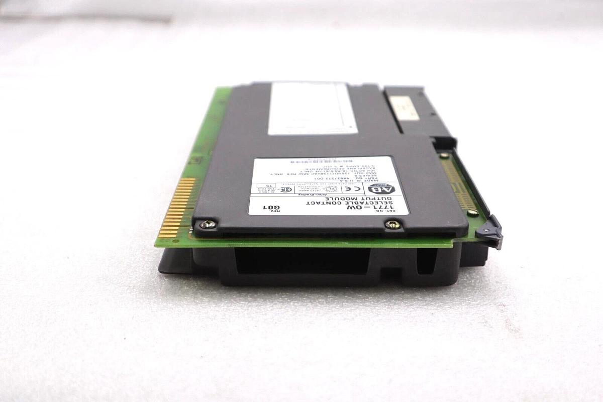 Used ALLEN BRADLEY 1771-0W SELECTABLE CONTACT OUTPUT MODULE SER A STOCK #1794