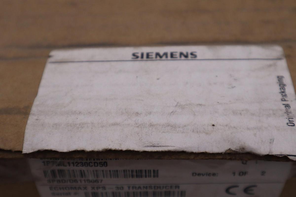 Used NEW IN BOX SIEMENS MILLTRONICS Echomax XPS-30 Ultrasonic Transducer STOCK H456
