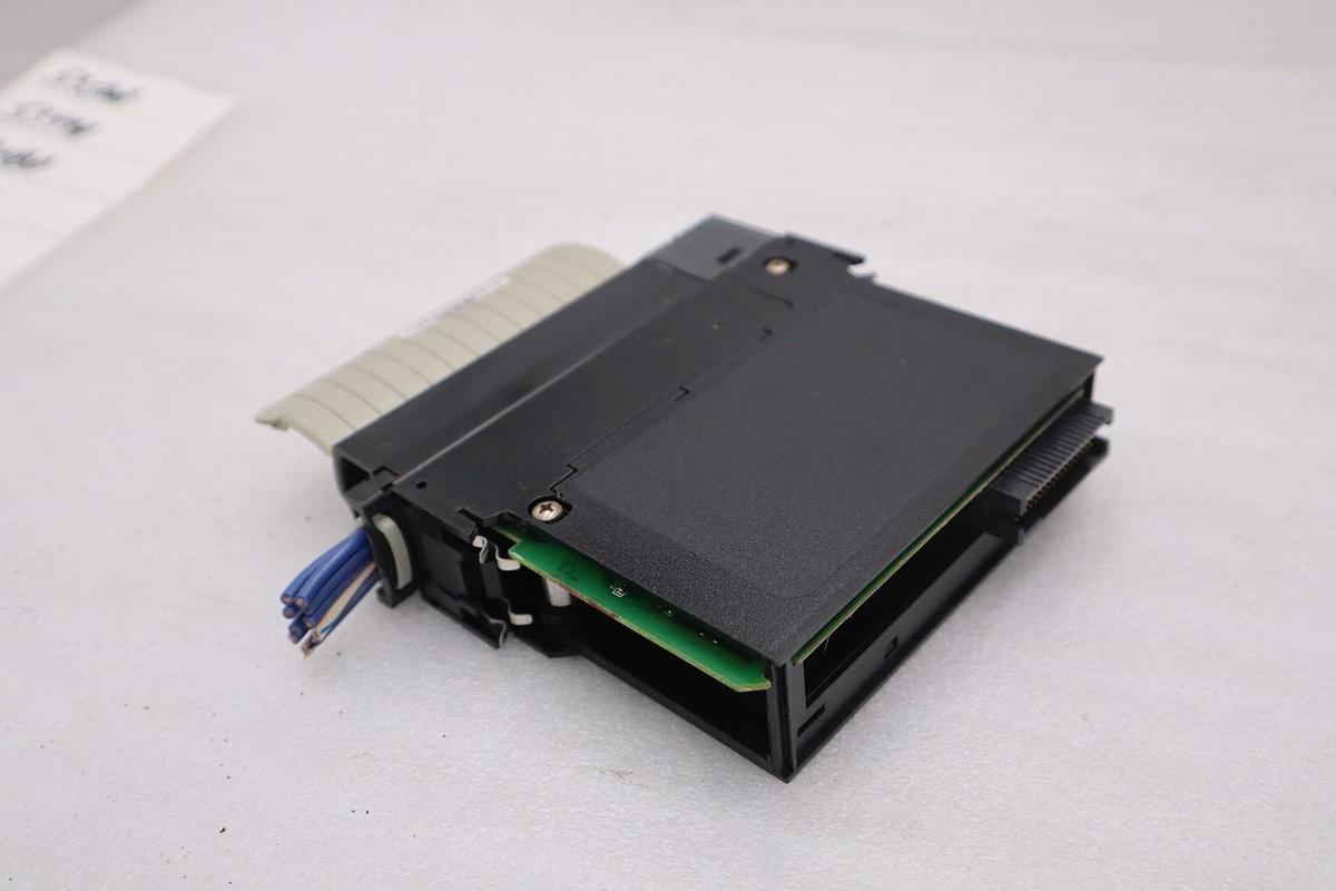 Used AB Allen-Bradley 1756-IB16I/A ControlLogix Input Module STK 5338A
