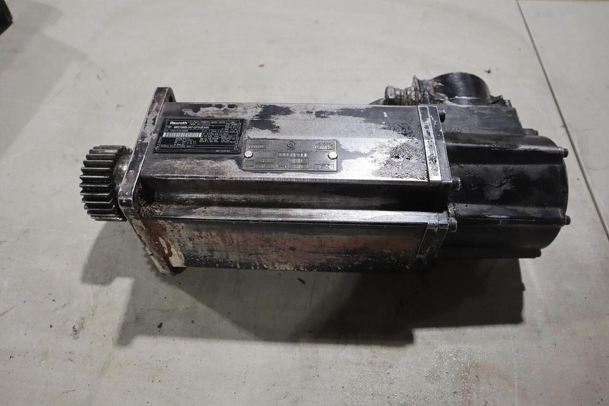 Used REXROTH MKE098B-047-GP0-BUNN / R911330073 HAZARDOUS LOCATION SERVO MOTOR #S-668