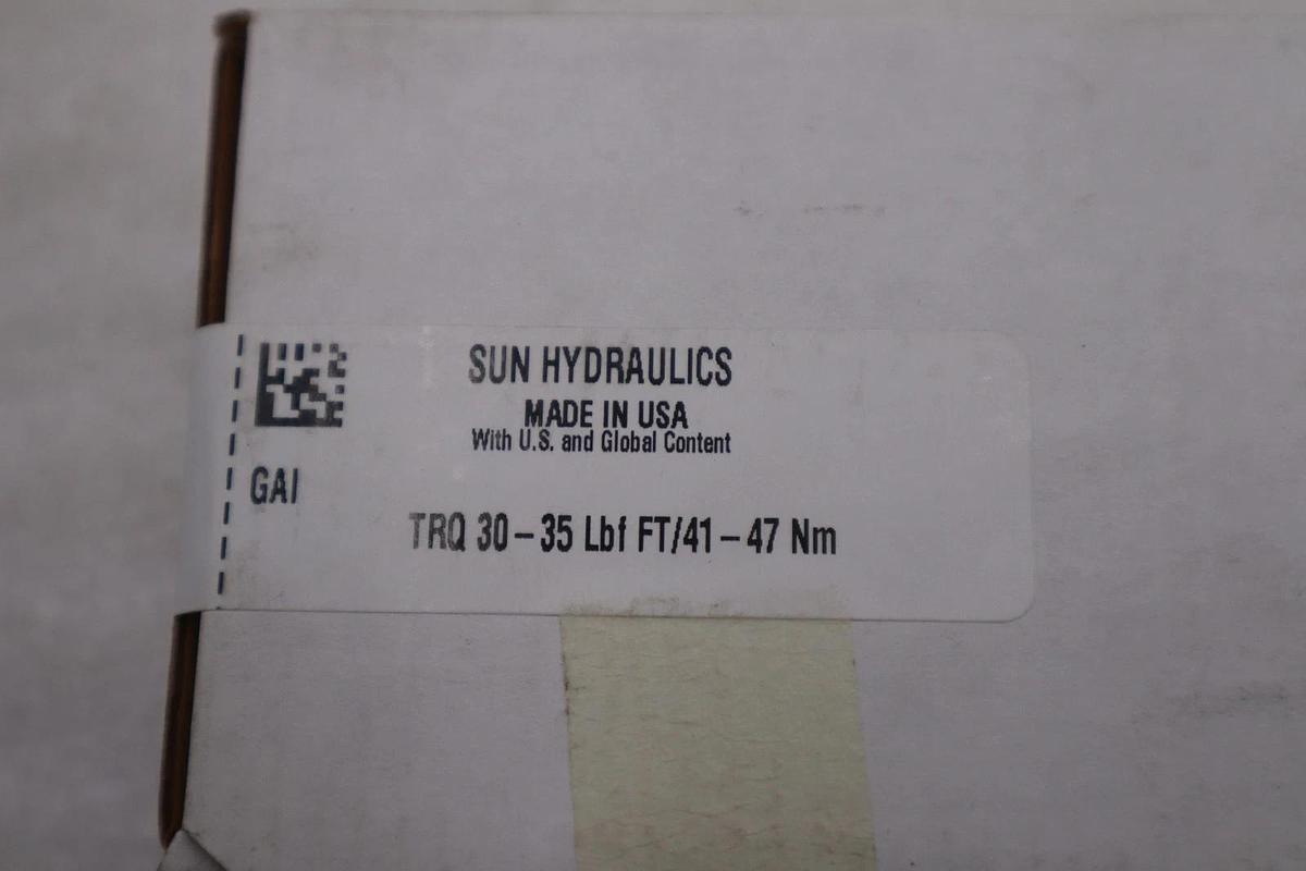 Used Sun Hydraulics Trq 30-35 Lbf Ft/41-47 Nm - NEW IN BOX - STOCK GF326A