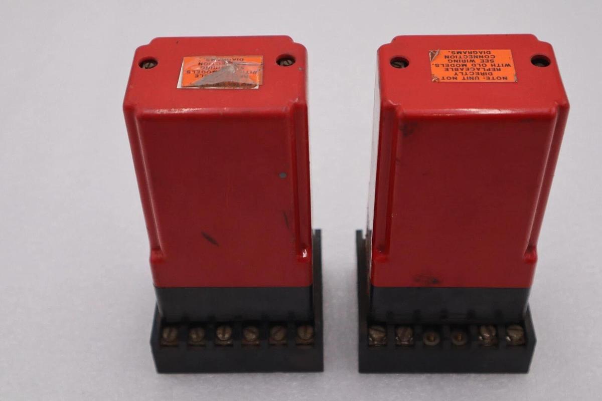 Used RED LION CONTROLS PRA13021 RELAY MODULE STOCK #4143