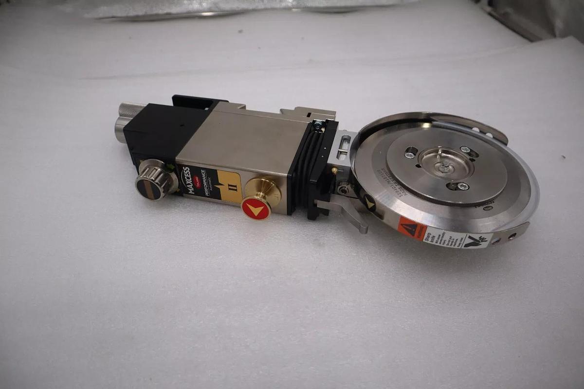 Used NEW MAXCESS TIDLAND PERFORMANCE AUTOMATIC II KNIFEHOLDER STOCK S-647