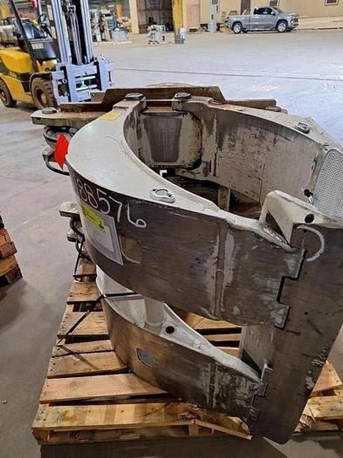 Used CASCADE 100F-RCP-01C 60" DIAMETER ROLL CLAMP CLASS IV MFG. 2019