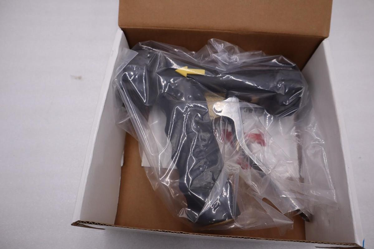 Used NEW OPEN BOX Sani-Lav N8b Spray Nozzle STOCK H379