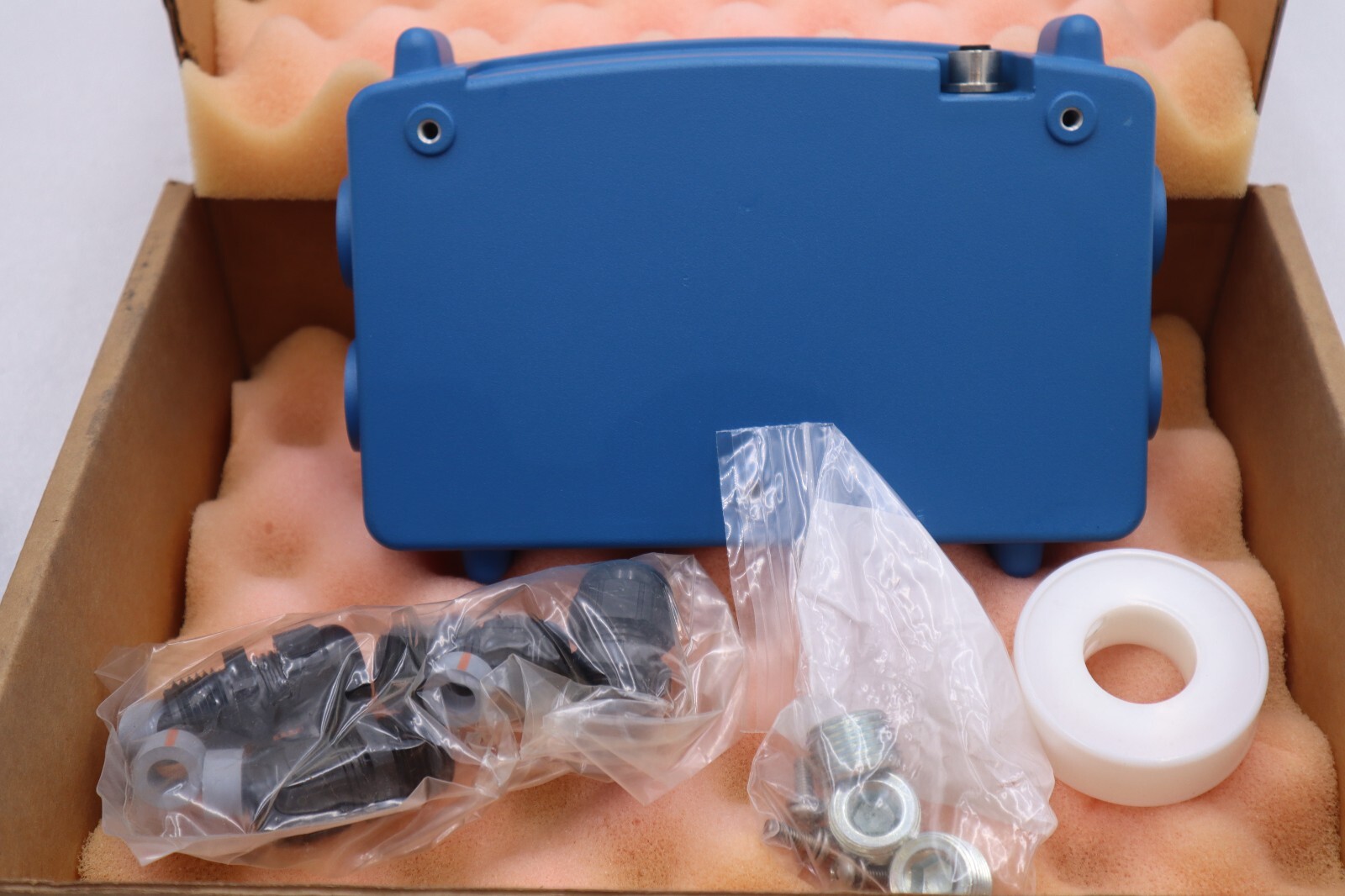 Used ACCU-SORT 104636001 BARCODE ACCESSORY AXIOM WIRING BASE STOCK #043-A