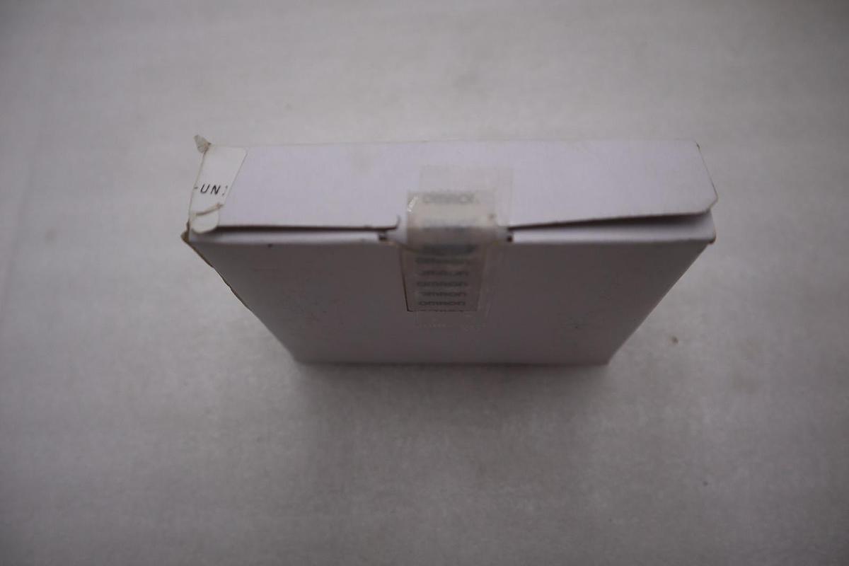 OMRON NX-PF0730 POWER FEED UNIT - NEW SEALED - STOCK GF571A