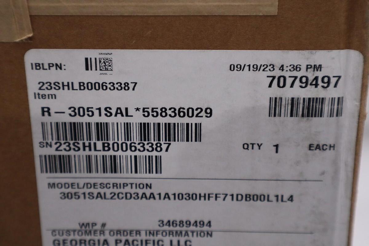 Rosemount 3051S / 3051SAL2CD3AA1A1030HFF71DB00L1L4 Transmitter NEW STOCK G321