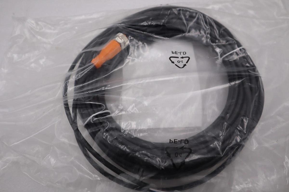 NEW IFM EFECTOR EVC082 ADOGH040MSS0015H04 NSMP STOCK H1049