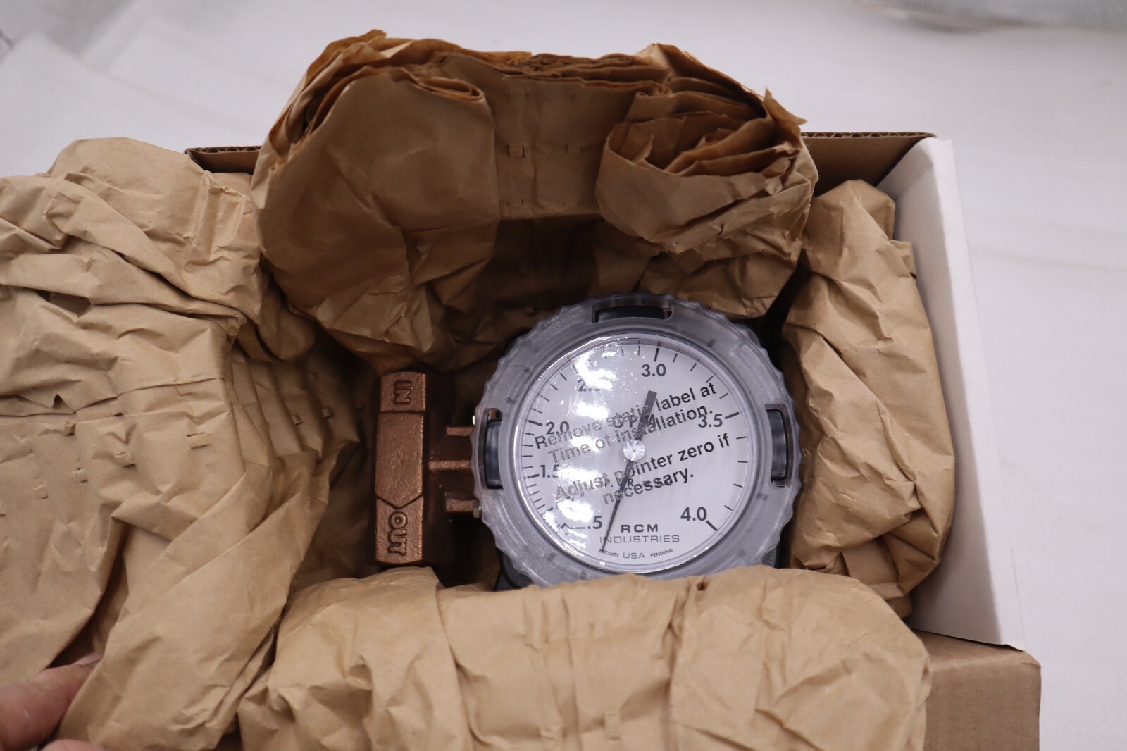 NEW RCM 1/2-71-VDR-4 INDUSTRIES FLOWMETER MAX PRESSURE STOCK 4630