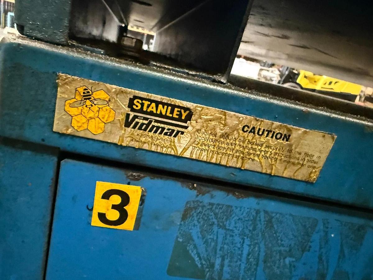 Used STANLEY VIDMAR CABINET TWO DRAWER STOCK HP-113