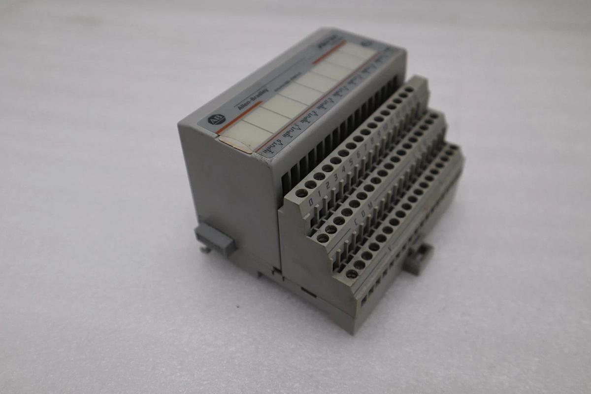 Used Allen Bradley 1794-IE8 AB Flex I/O 8-Point Analog Input STOCK H1382A