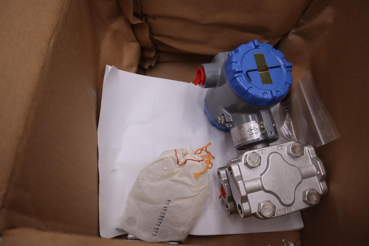 Used HONEYWELL STG 700 GP TRANSMITTER STG770-EIGS6A-1-A-ADC-11S-A-60A6-00-0000 G-498