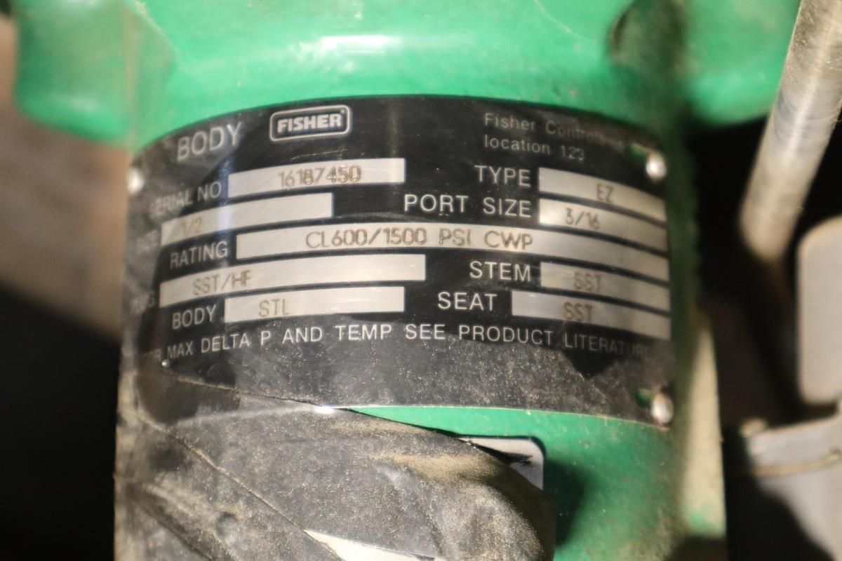 Used Fisher Control Valve Size 1/2 With Type EZ Pneumatic Actuator