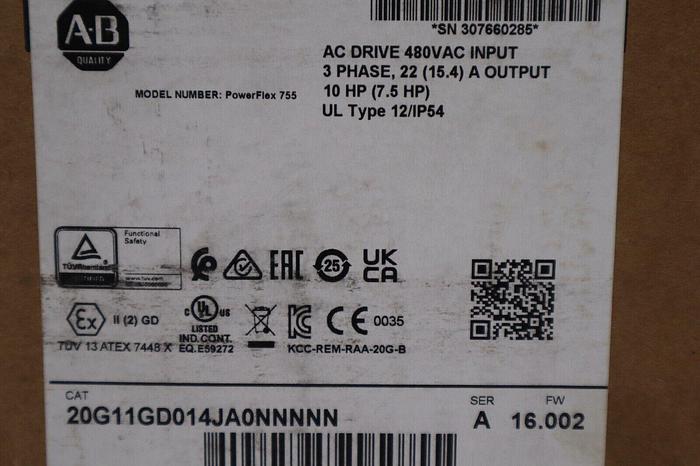 Allen Bradley PowerFlex 755 20G11GD014JA0NNNNN AC Drive 480VAC 10HP NEW #5548